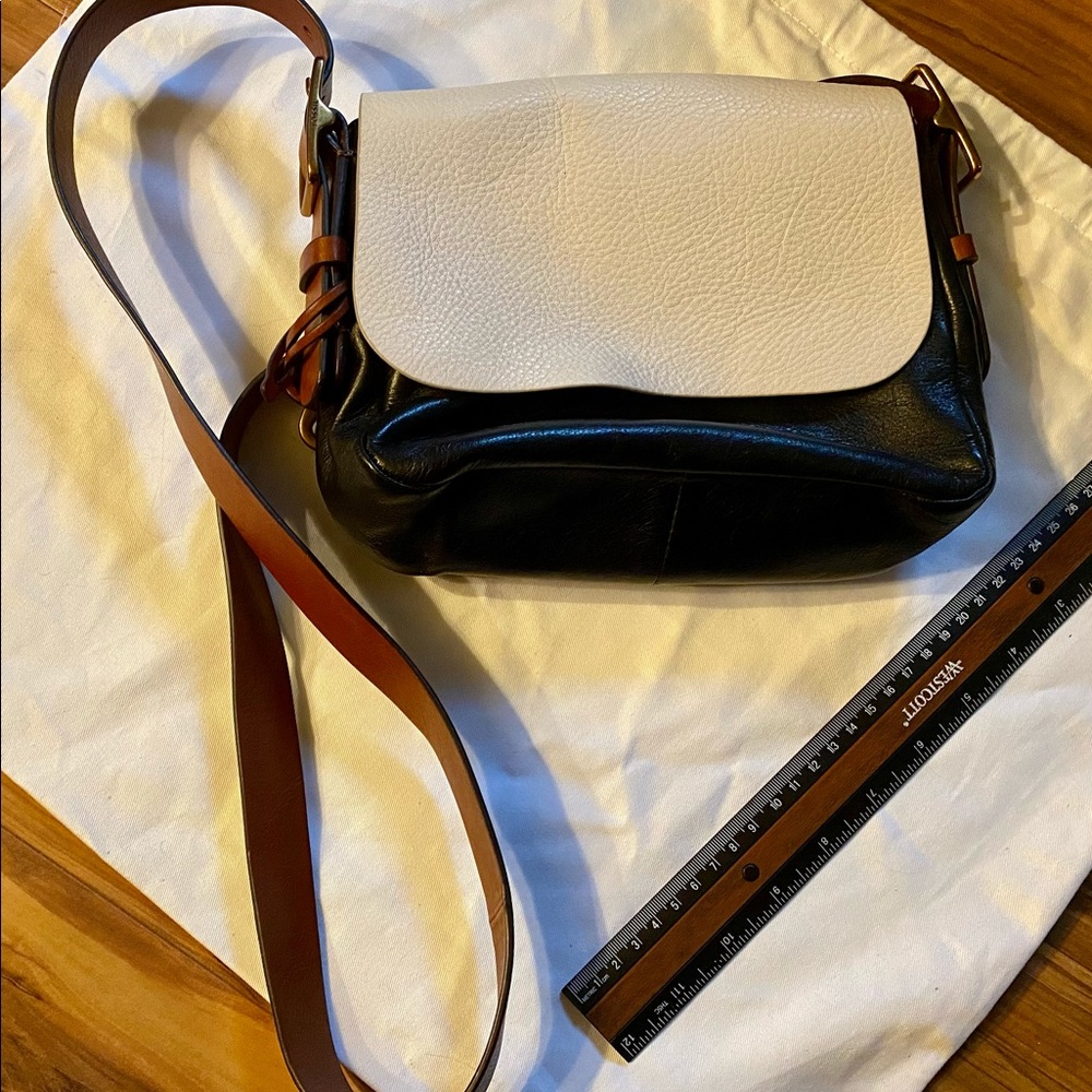 Fossil crossbody leather purse